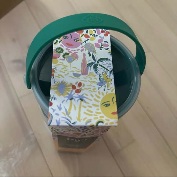 Roller Rabbit x Target 3-Container Stackable Snacklebox yellow/green - Picture 3 of 3